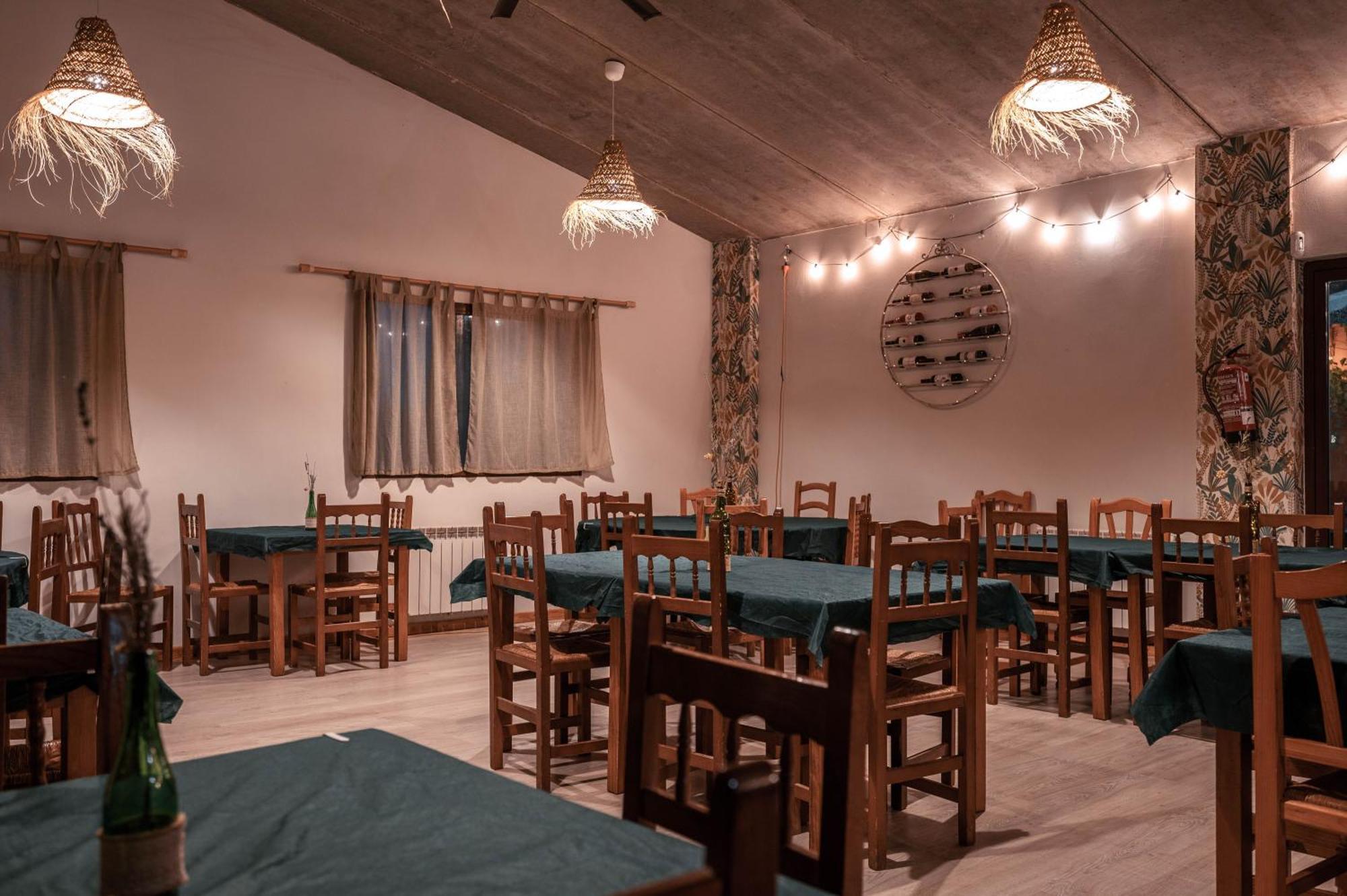 Slow Life Camping Venta del Moro Exterior foto