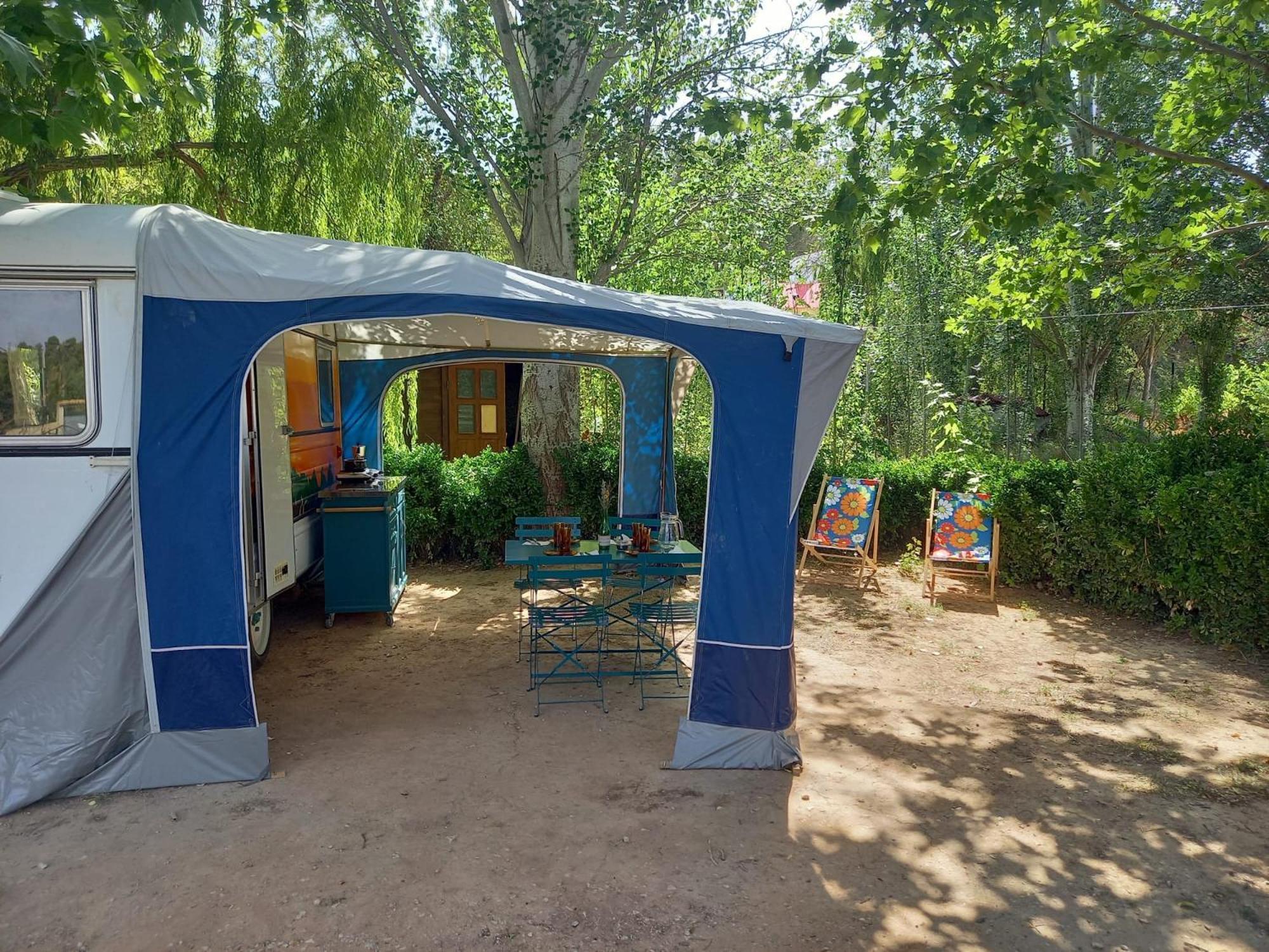 Slow Life Camping Venta del Moro Exterior foto