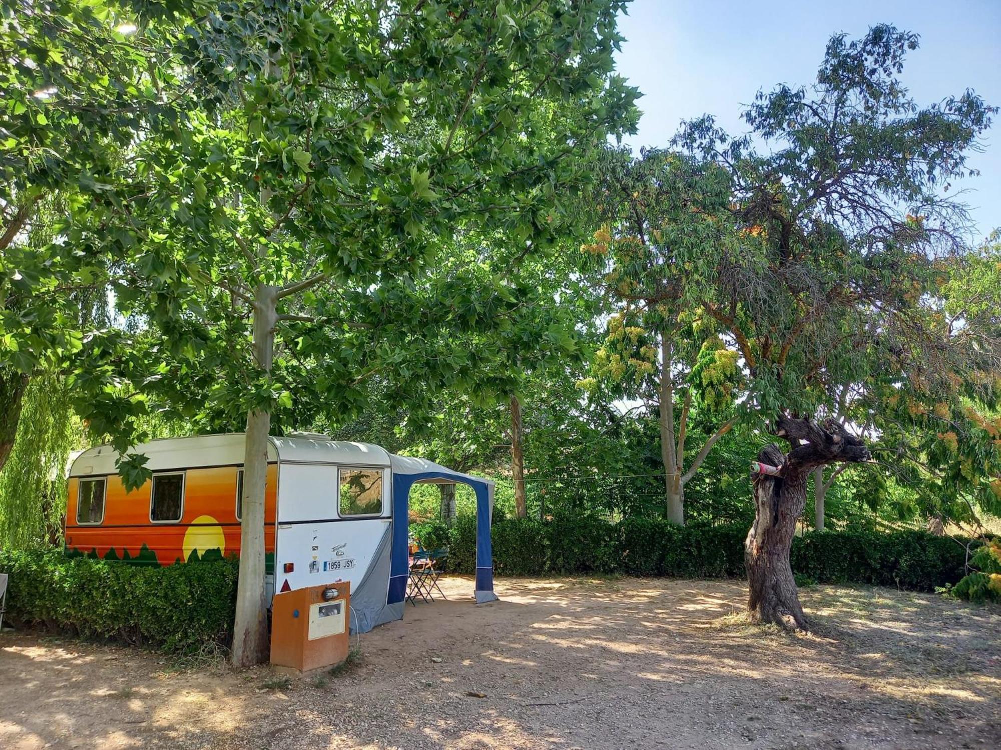 Slow Life Camping Venta del Moro Exterior foto